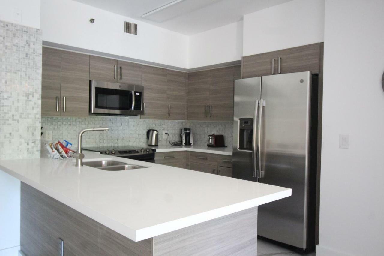 Apartamento Yacht Club At Aventura 2 Bed 2 Bath Luxurius Cozy Brand New Exterior foto